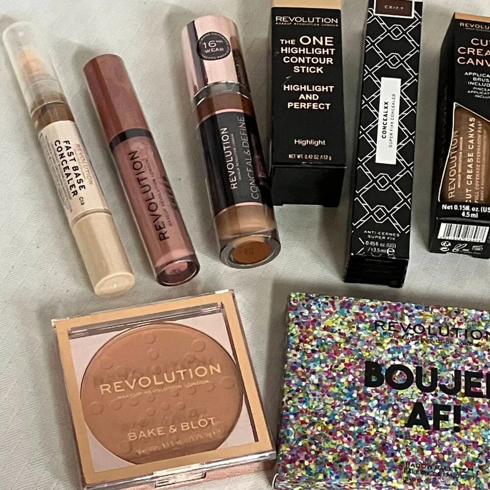 Revolution Makeup Lot Of 10 Concealers Contour Primer Blush Eyes & More